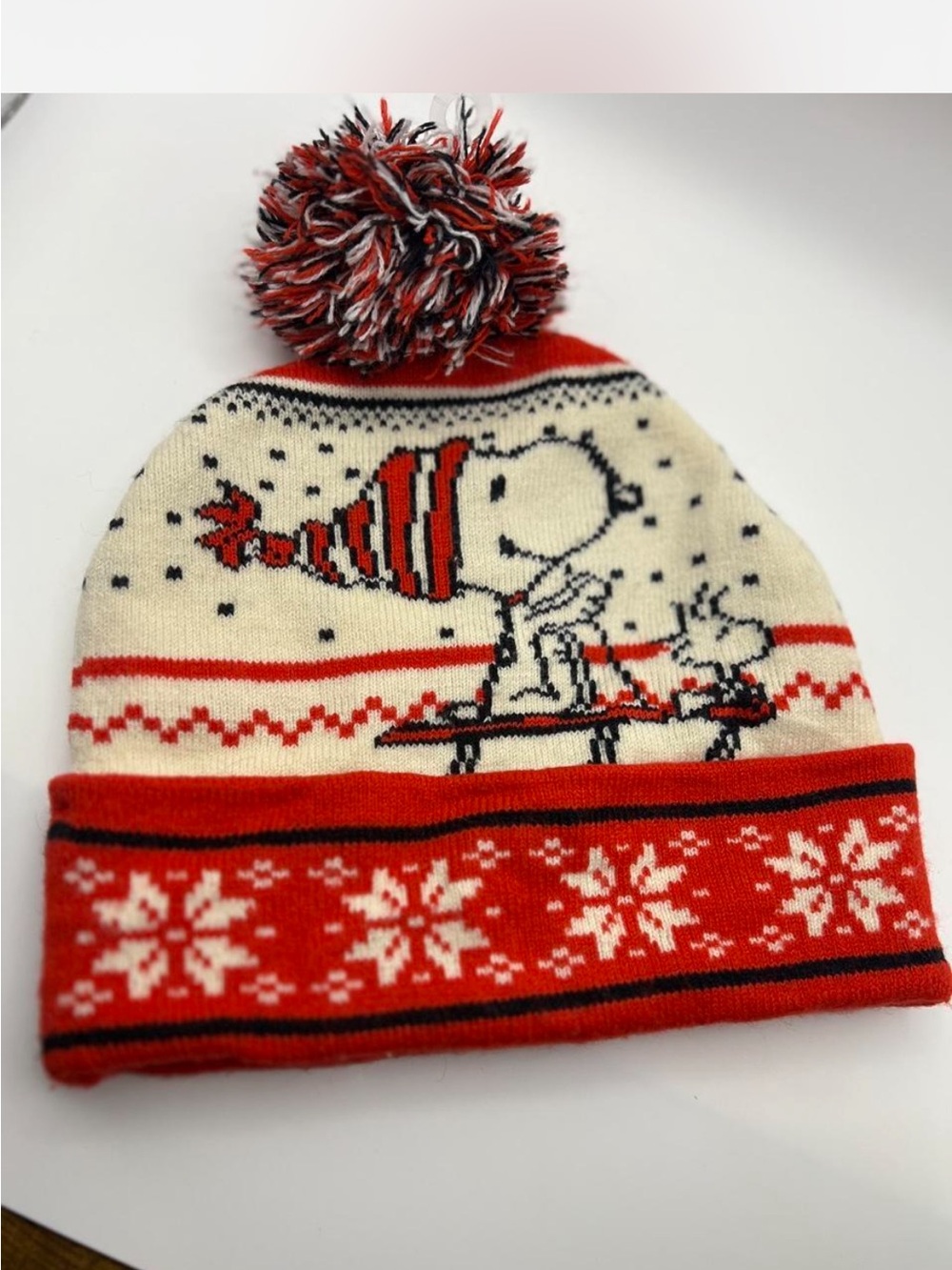 Peanuts Red & Cream Pom Pom Beanie with Snoopy and Woodstock